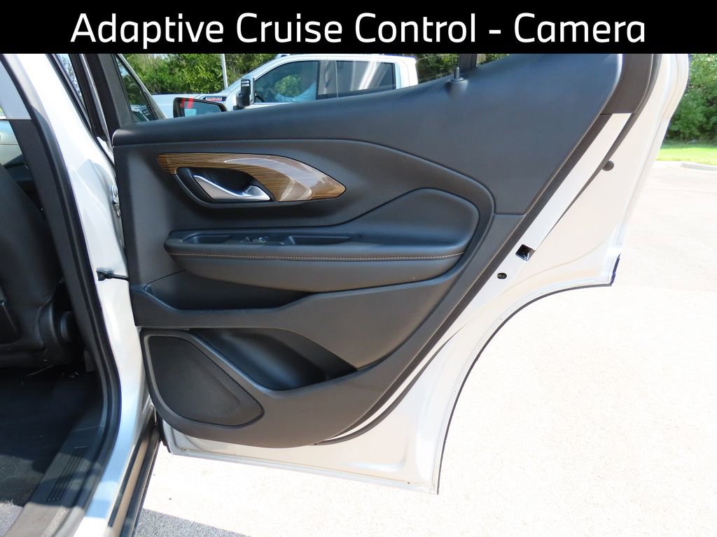 Used 2020 GMC Terrain SLE w/ Driver Convenience Package image 14
