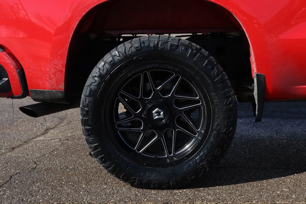 Used 2021 Chevrolet Silverado 1500 Custom image 45