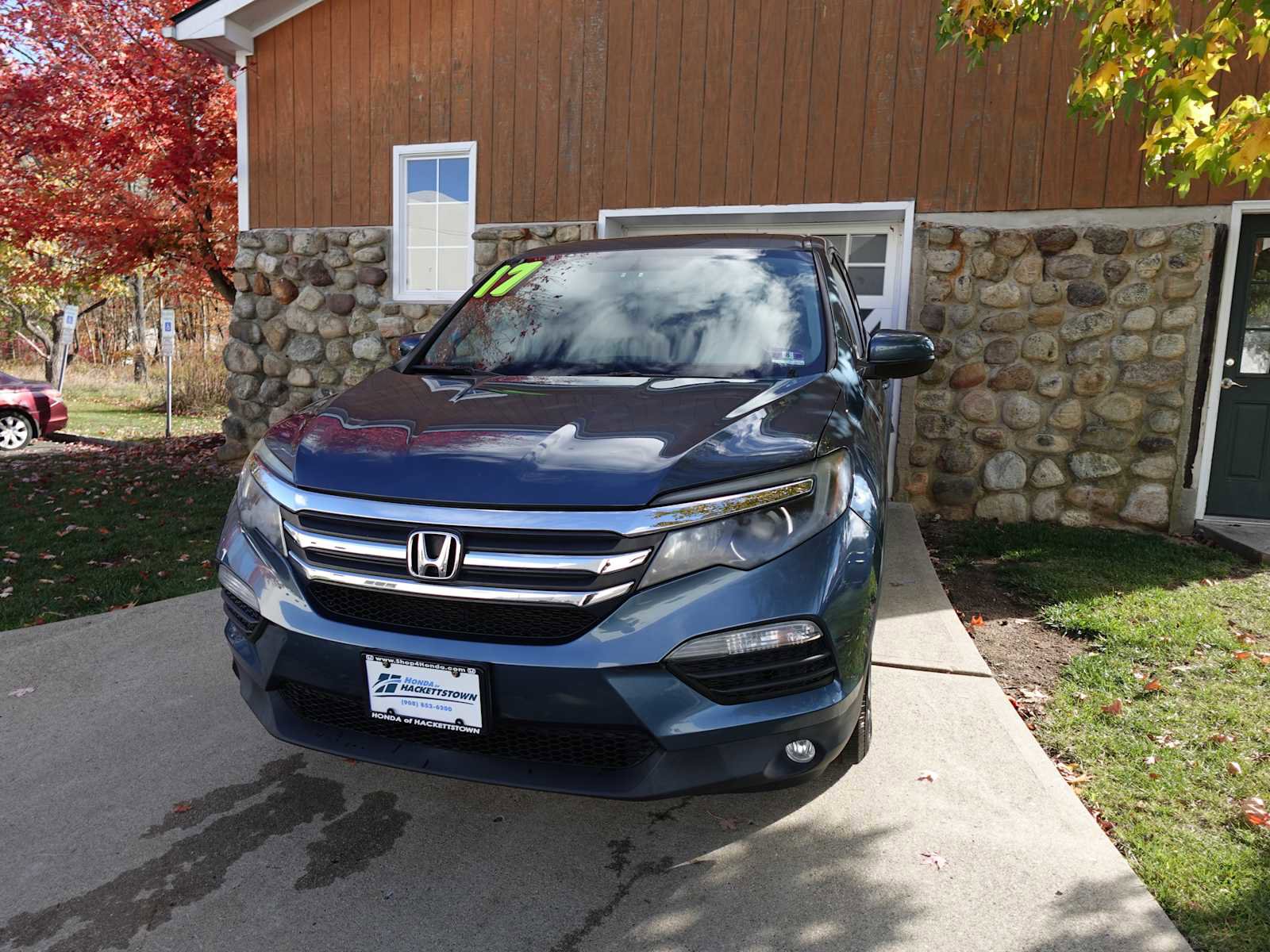 Certified 2017 Honda Pilot EX-L image 1