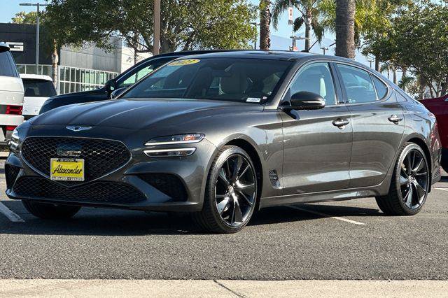 Used 2023 Genesis G70 2.0T w/ Sport Prestige Package RWD image 8
