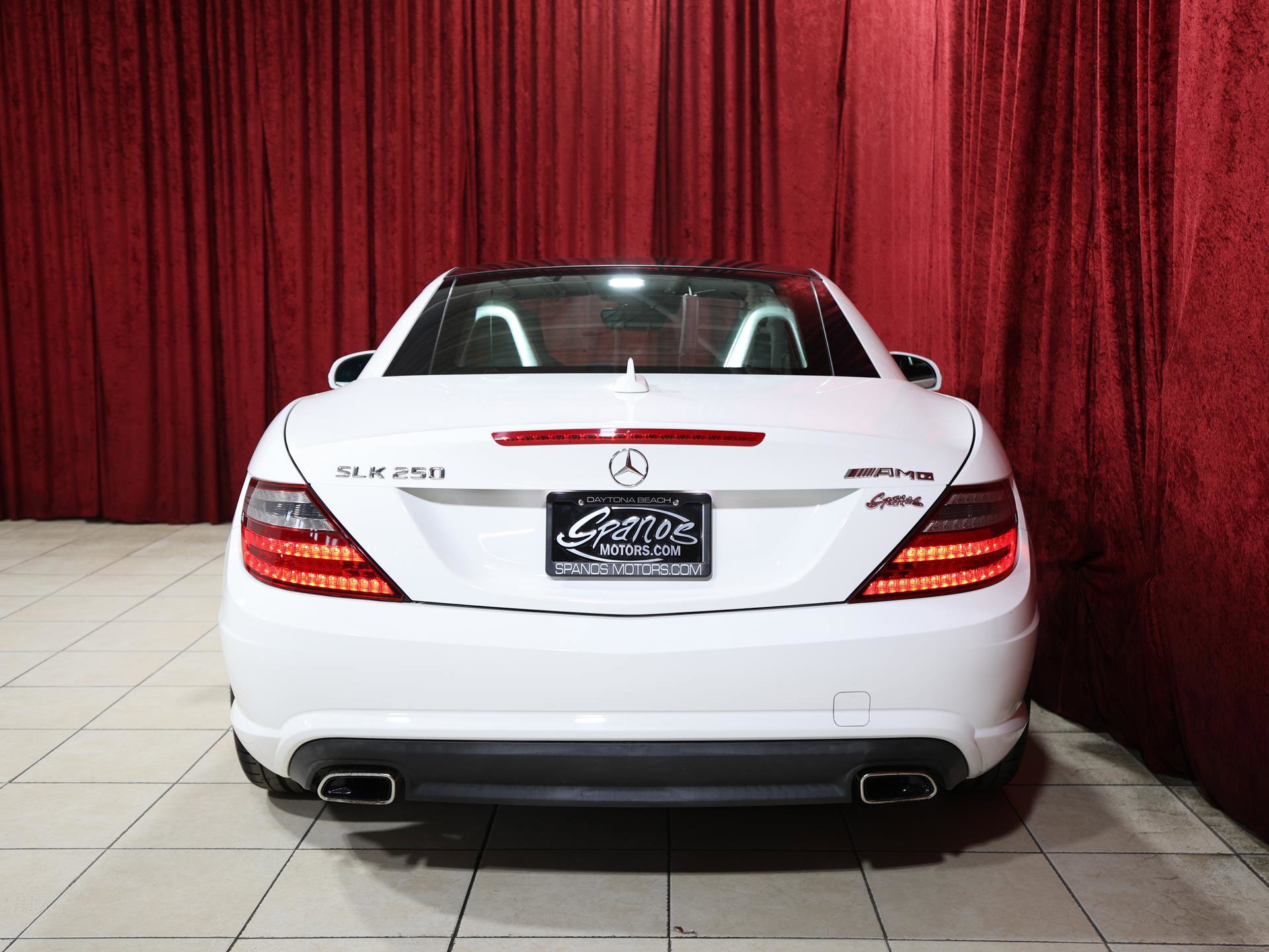 Used 2015 Mercedes-Benz SLK 250 image 12