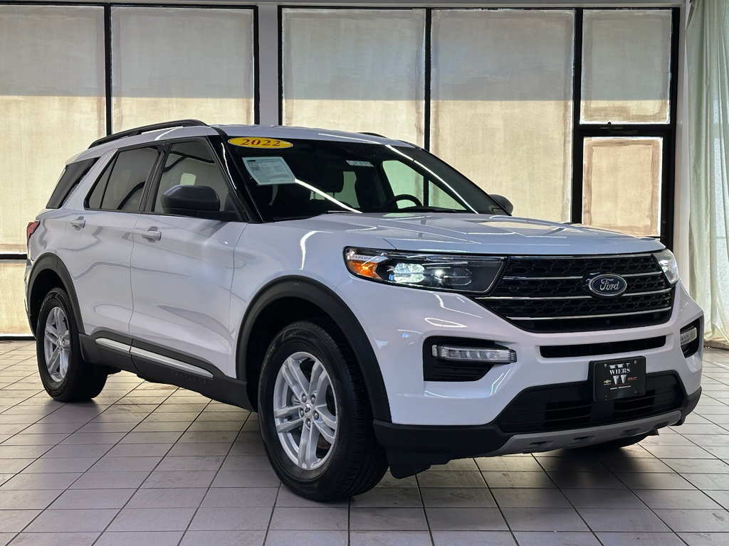 Used 2022 Ford Explorer XLT w/ Equipment Group 202A