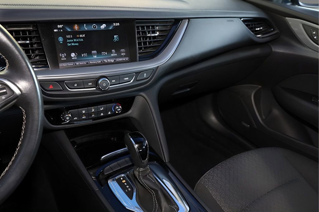 Used 2018 Buick Regal Preferred w/ Sights and Sounds Package AWD/4WD image 23