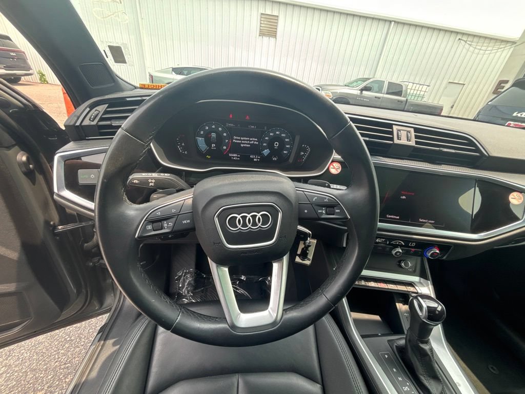 Used 2025 Audi Q3 2.0T Premium AWD/4WD image 12