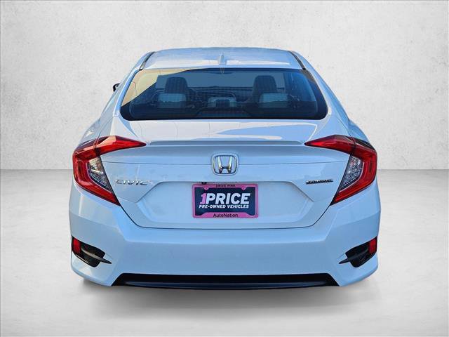 Used 2017 Honda Civic Touring image 6