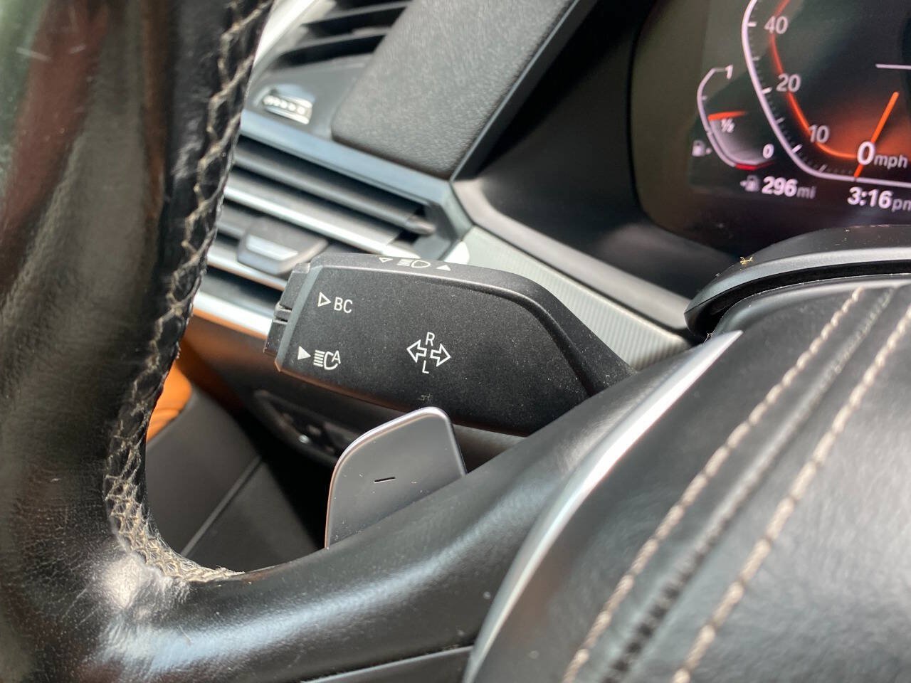 Used 2019 BMW X5 xDrive40i w/ Premium Package 2 AWD/4WD image 31