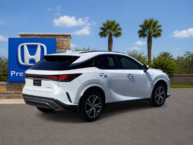 Used 2025 Lexus RX 350 Premium w/ Accessory Package FWD image 5
