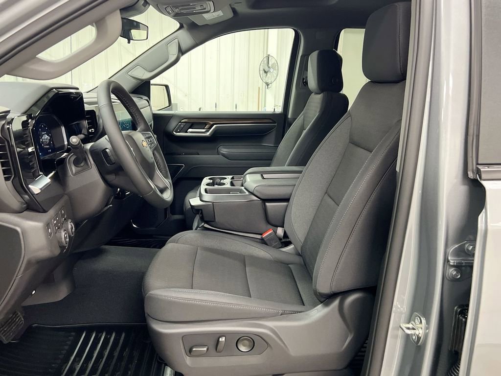 New 2026 Chevrolet Silverado 1500 LT w/ All Star Edition Plus image 18