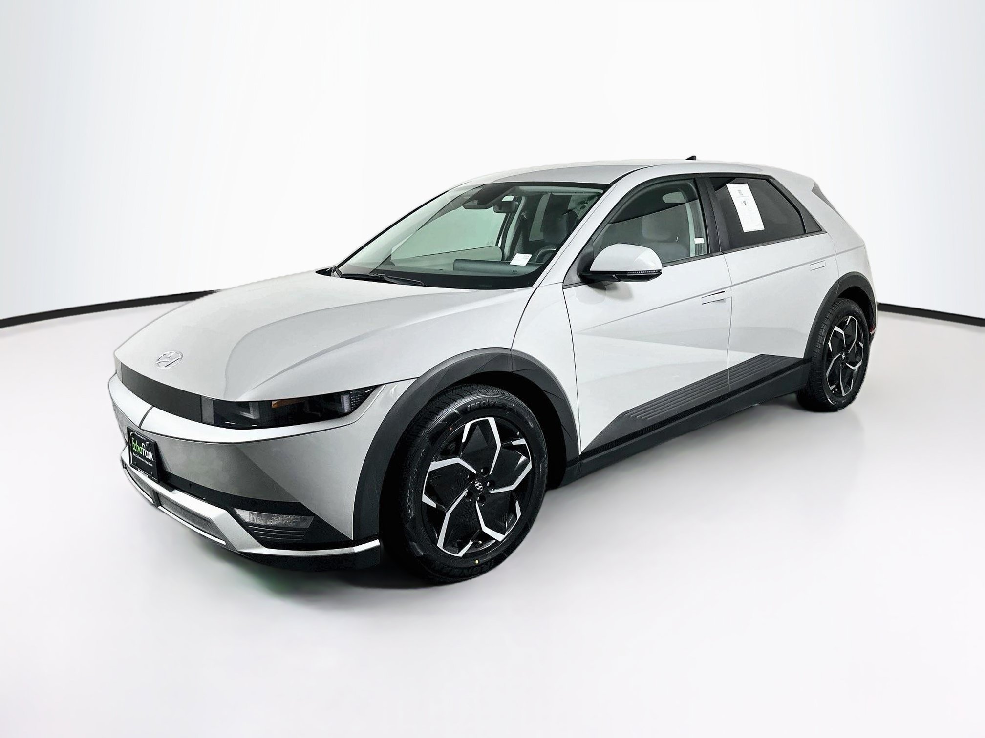 Used 2024 Hyundai Ioniq 5 SEL RWD image 3