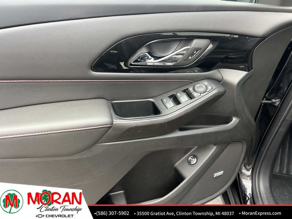 Certified 2023 Chevrolet Traverse RS w/ LPO, Floor Liner Package AWD/4WD image 16