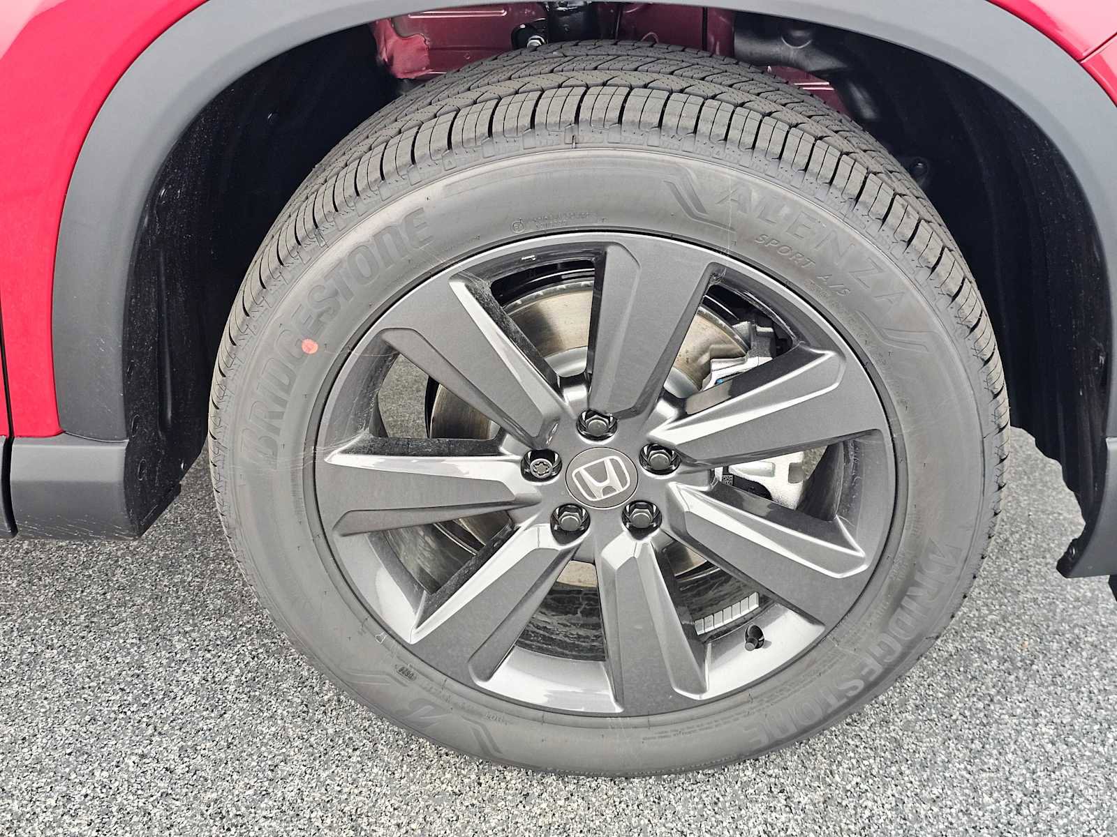 New 2026 Honda Pilot Sport image 9