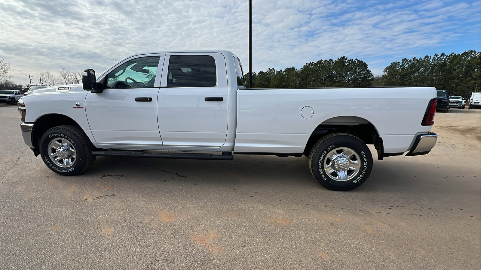 New 2026 RAM 2500 Tradesman AWD/4WD image 11