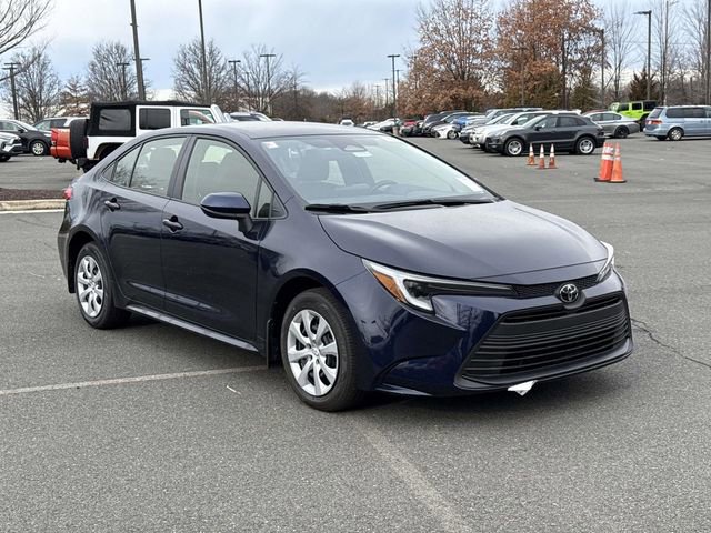 Used 2026 Toyota Corolla LE image 1