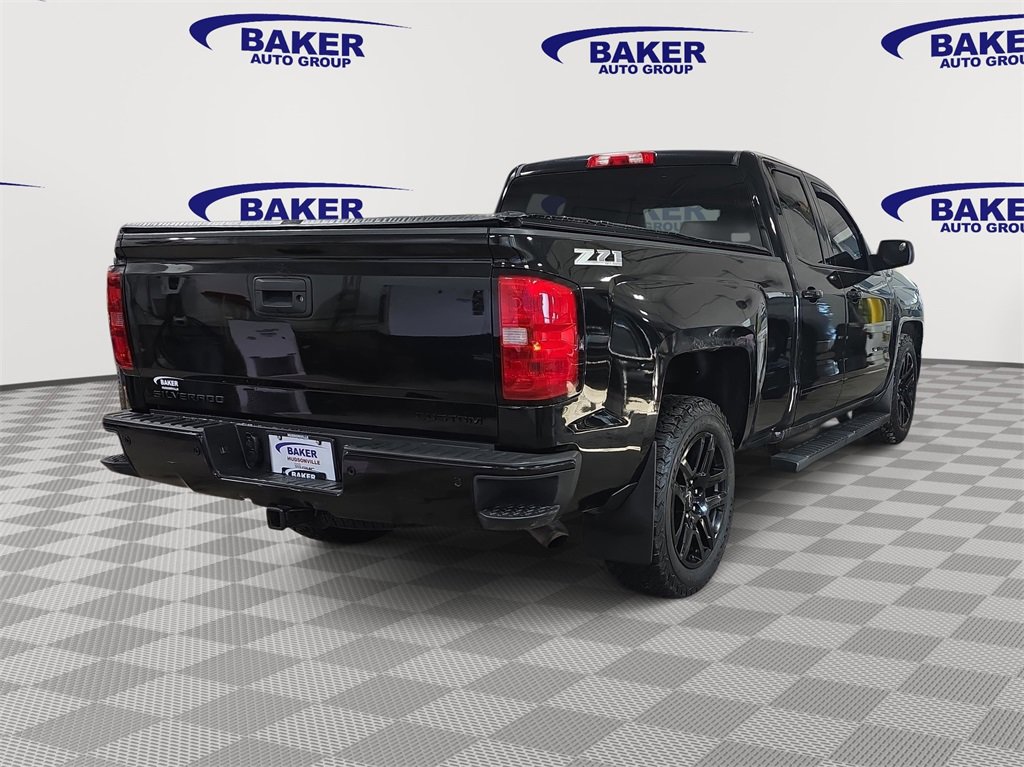 Used 2015 Chevrolet Silverado 1500 LT w/ Midnight Edition image 5