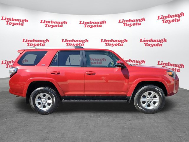 Used 2024 Toyota 4Runner SR5 Premium image 2