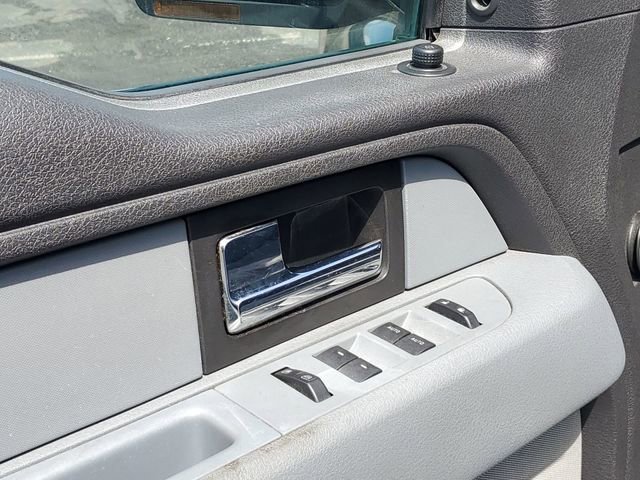 Used 2013 Ford F150 XLT w/ Mid Equipment Group RWD image 20