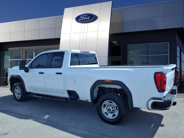 Used 2022 GMC Sierra 3500 Pro w/ Convenience Package image 3