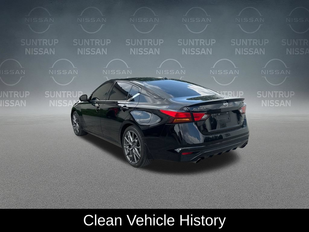 Used 2024 Nissan Altima 2.0 SR FWD image 4