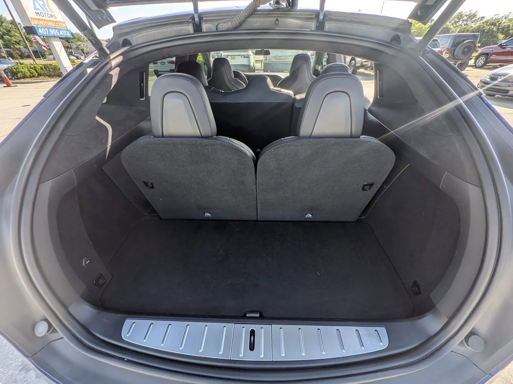 Used 2019 Tesla Model X 100D AWD/4WD image 12