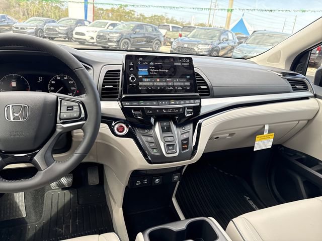 New 2026 Honda Odyssey Touring image 22