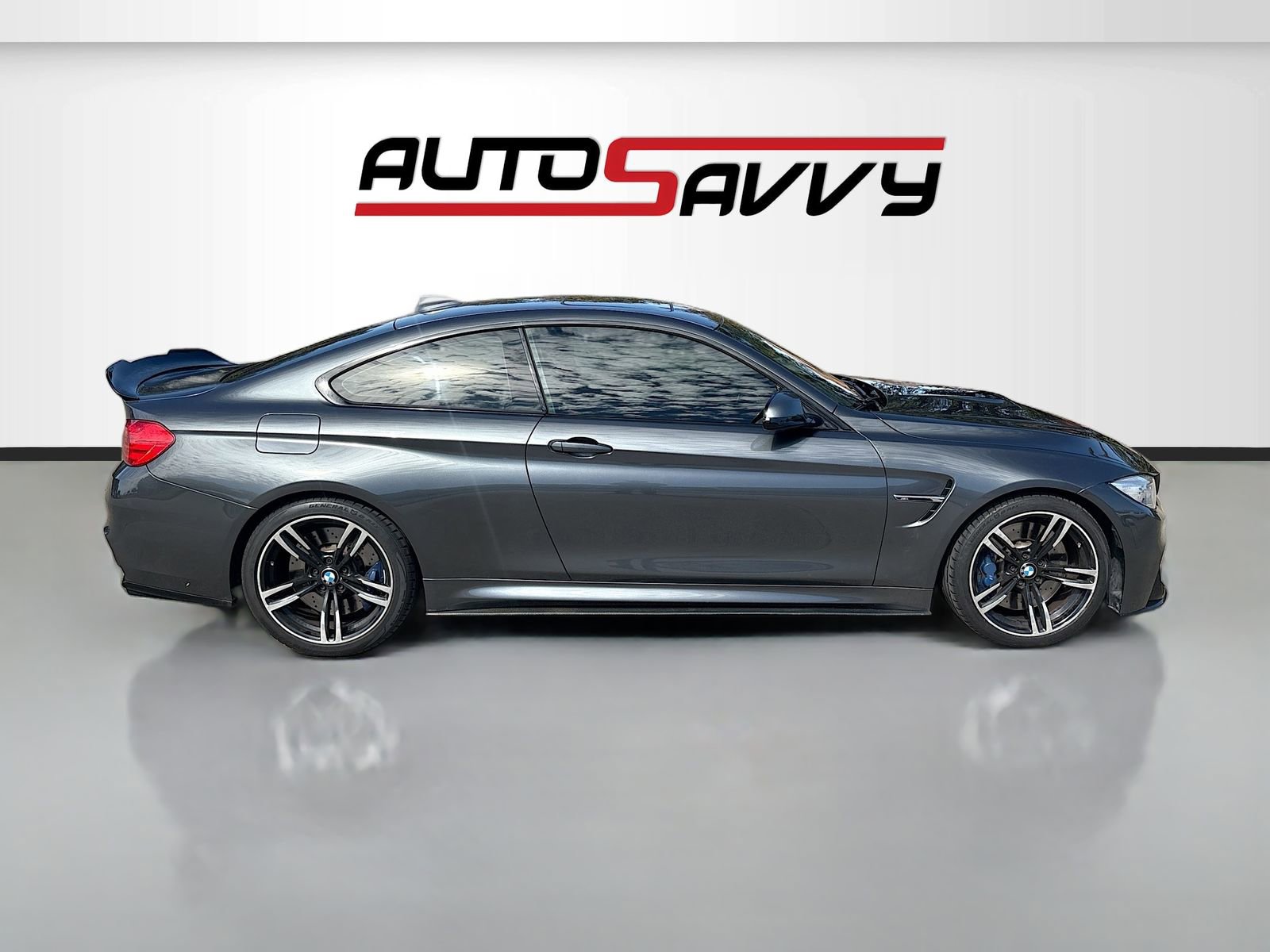 Used 2015 BMW M4 Coupe image 8