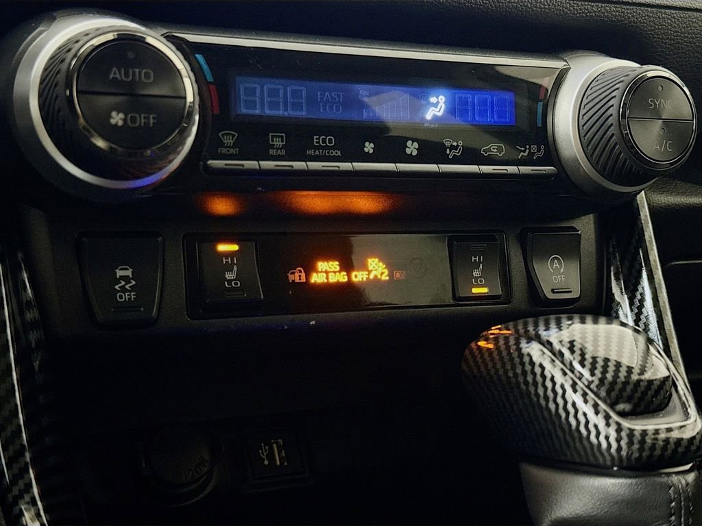 Used 2023 Toyota RAV4 XLE w/ Convenience Package AWD/4WD image 21