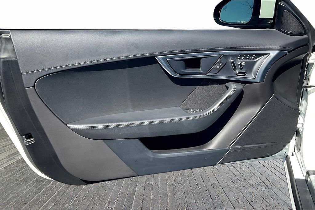 Used 2022 Jaguar F-TYPE R-Dynamic image 19