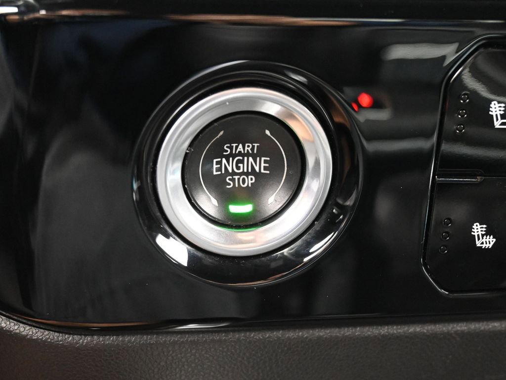 Used 2023 Chevrolet Silverado 1500 RST image 30