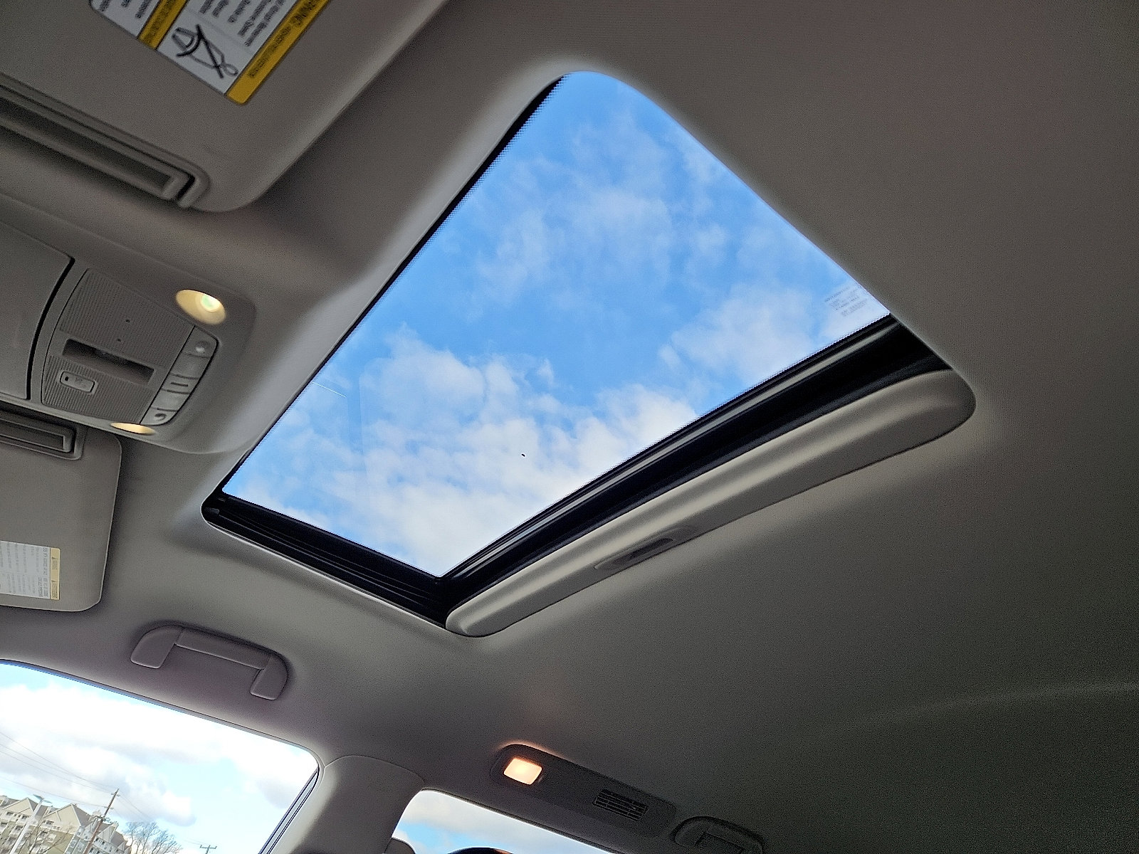 Used 2024 INFINITI QX80 Luxe image 15