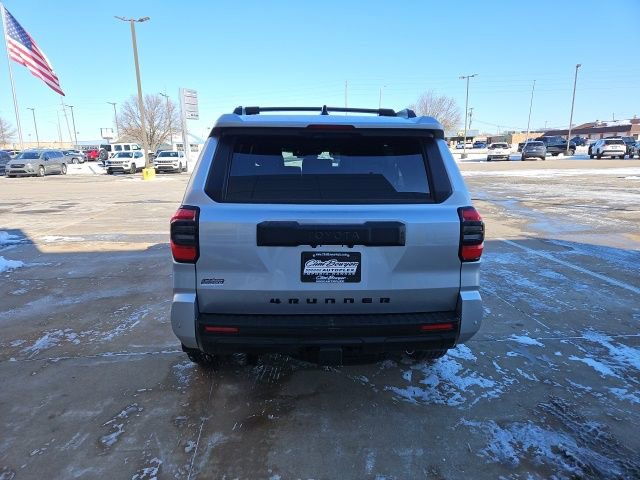 Used 2025 Toyota 4Runner TRD Off-Road Premium image 6