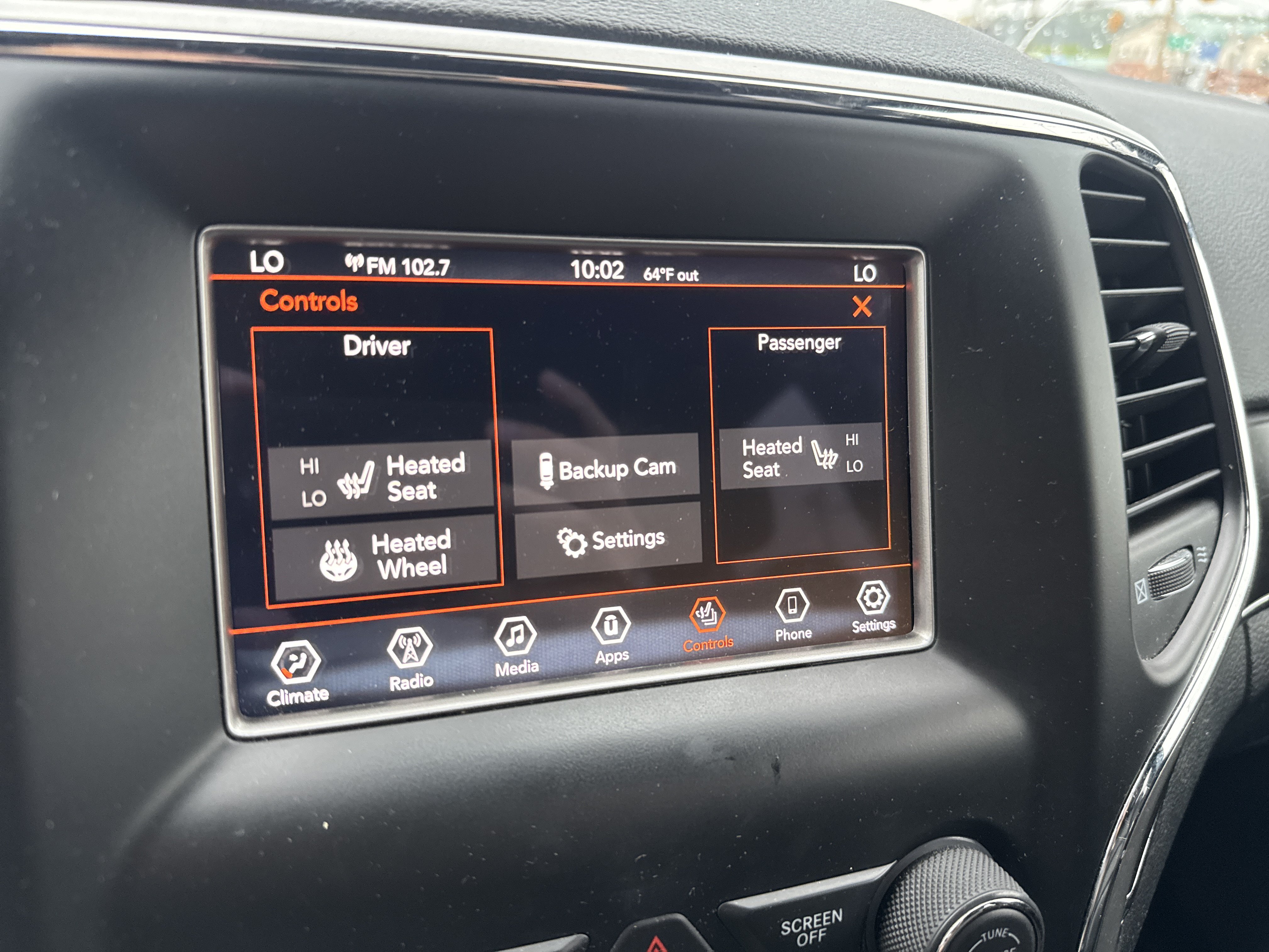Used 2018 Jeep Grand Cherokee Limited AWD/4WD image 27
