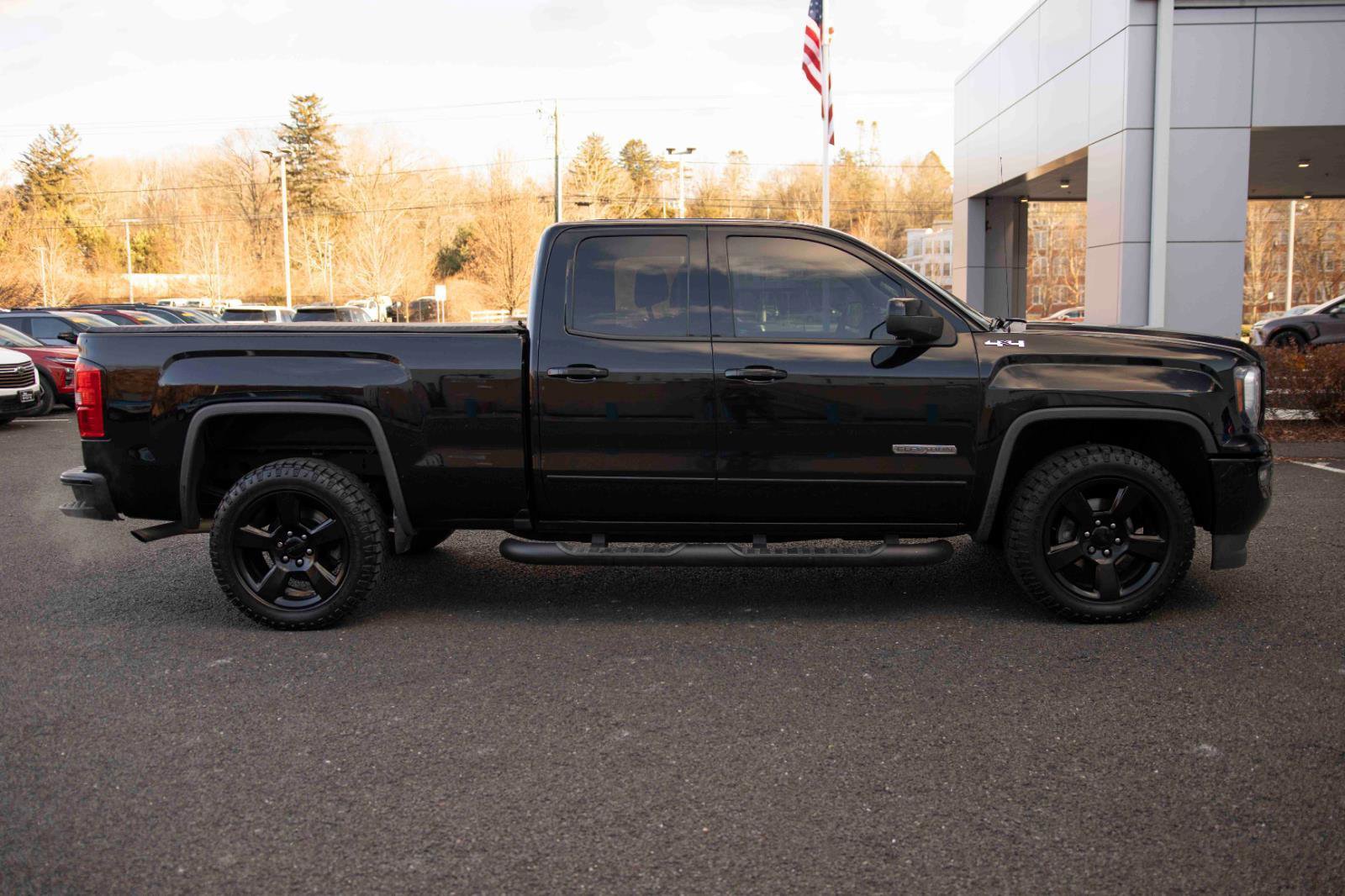 Used 2019 GMC Sierra 1500 Limited w/ Elevation Edition image 21