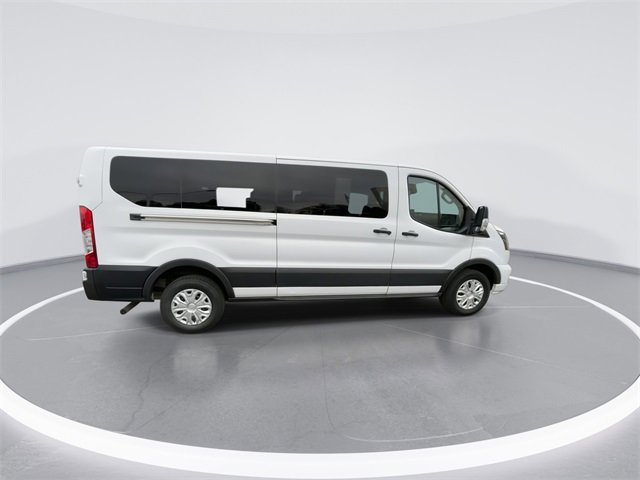Used 2023 Ford Transit 350 XLT image 9