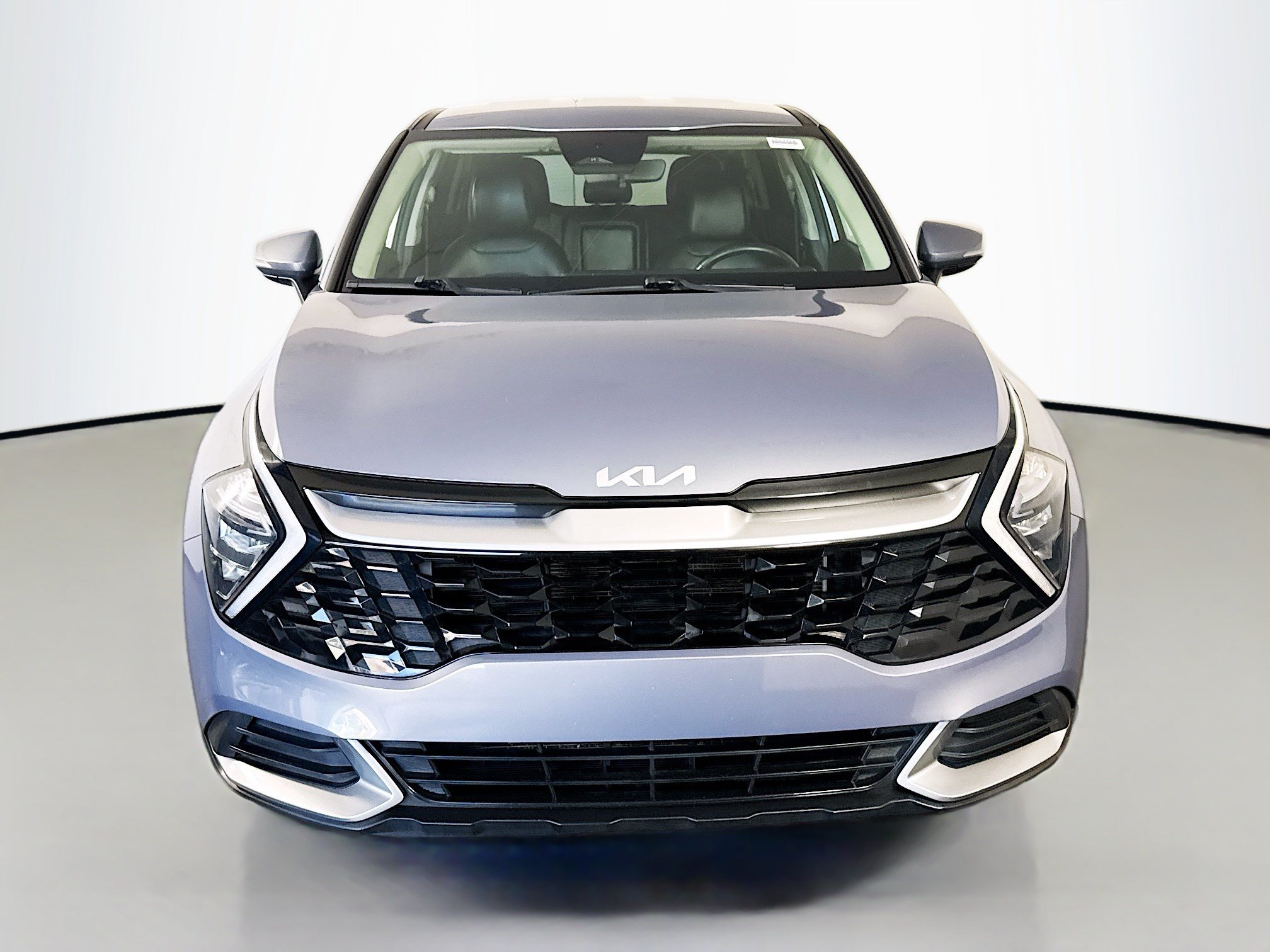 Used 2023 Kia Sportage EX FWD image 2