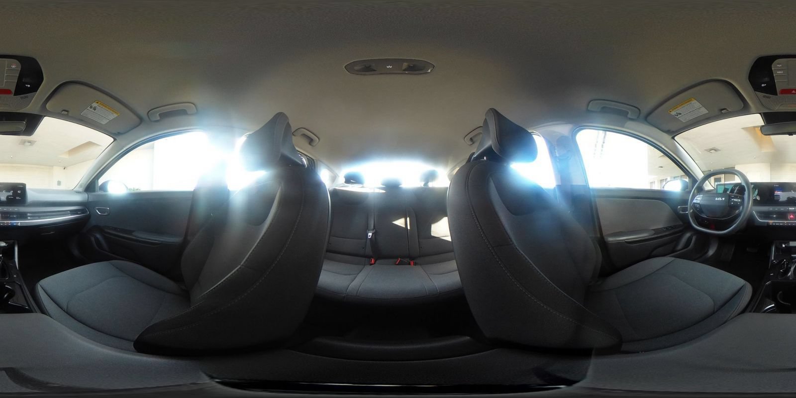 Used 2025 Kia K4 FWD image 41