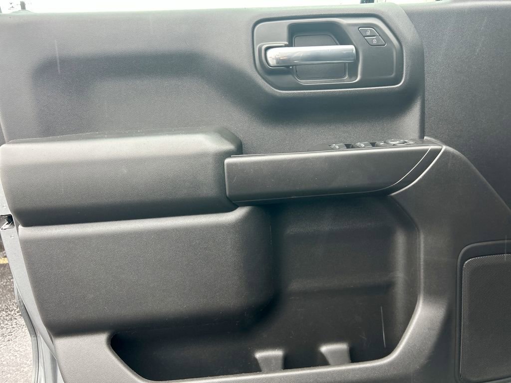 Used 2020 Chevrolet Silverado 1500 Custom w/ Custom Value Package image 23