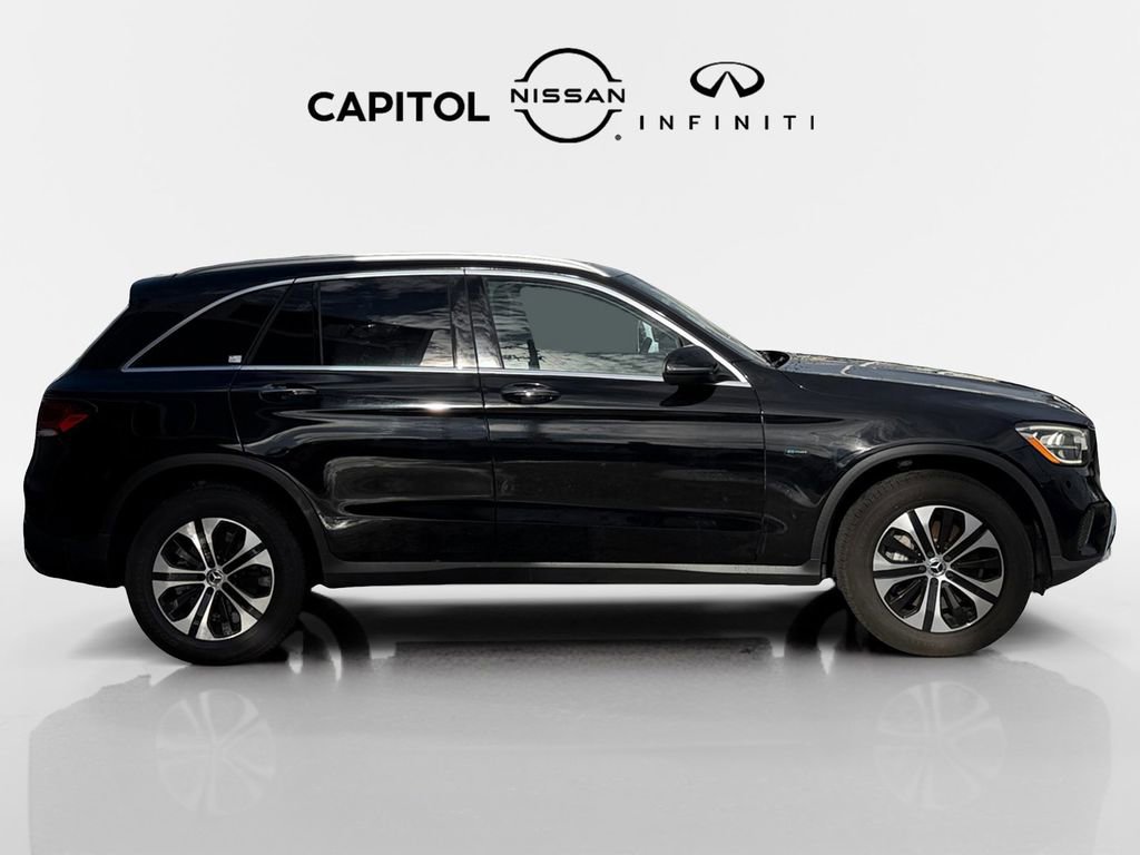 Used 2020 Mercedes-Benz GLC 350e 4MATIC image 4