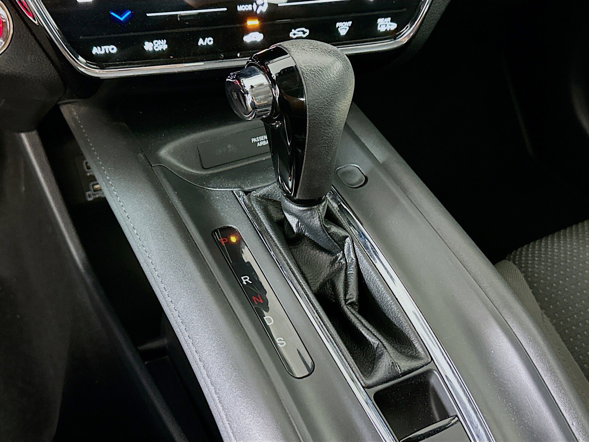 Used 2019 Honda HR-V EX image 23