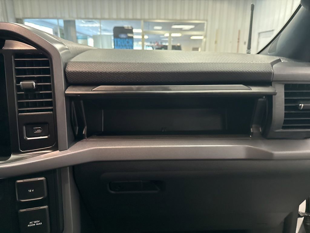Used 2025 Ford F150 XLT w/ Equipment Group 302A MID image 39