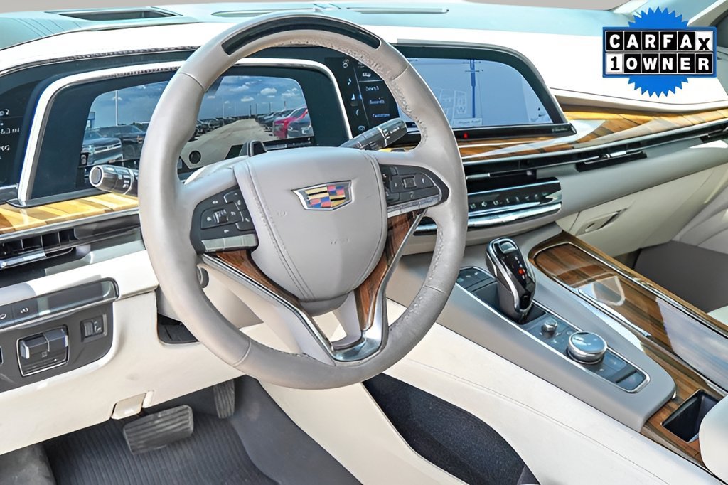 Certified 2024 Cadillac Escalade Sport Platinum w/ LPO, ONYX Package RWD image 10