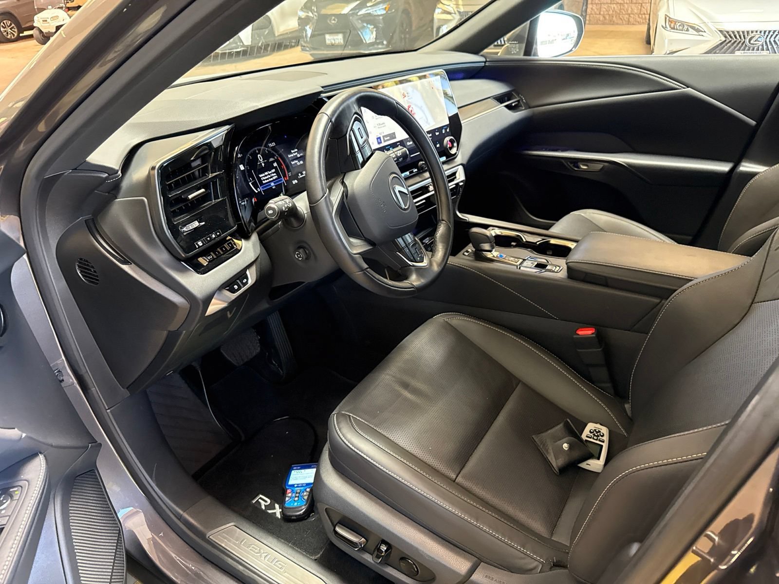 Certified 2025 Lexus RX 350 Premium Plus w/ Accessory Package (Z1) FWD image 5