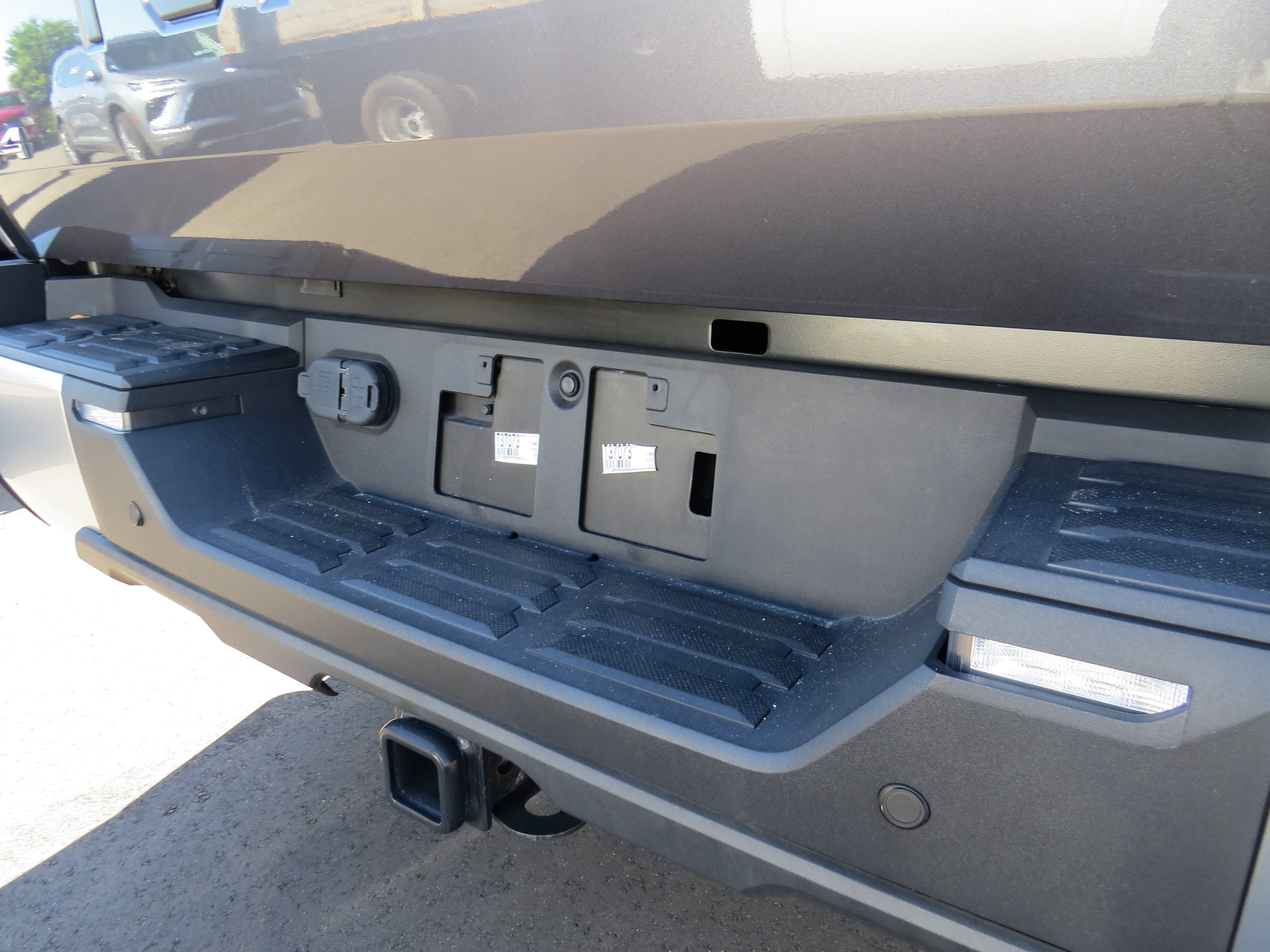 Used 2023 Toyota Tundra Limited AWD/4WD image 13