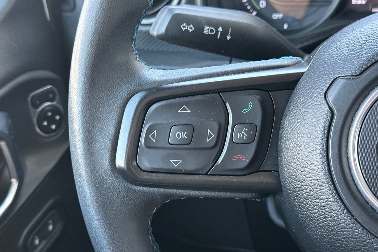 Used 2024 Jeep Wrangler Unlimited Rubicon 4xe AWD/4WD image 26