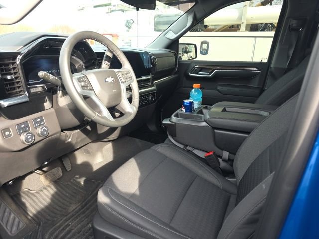 Used 2023 Chevrolet Silverado 1500 LT image 13