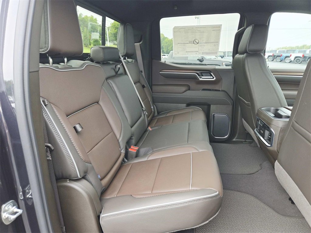 New 2026 GMC Sierra 1500 Denali w/ Denali Reserve Package image 16