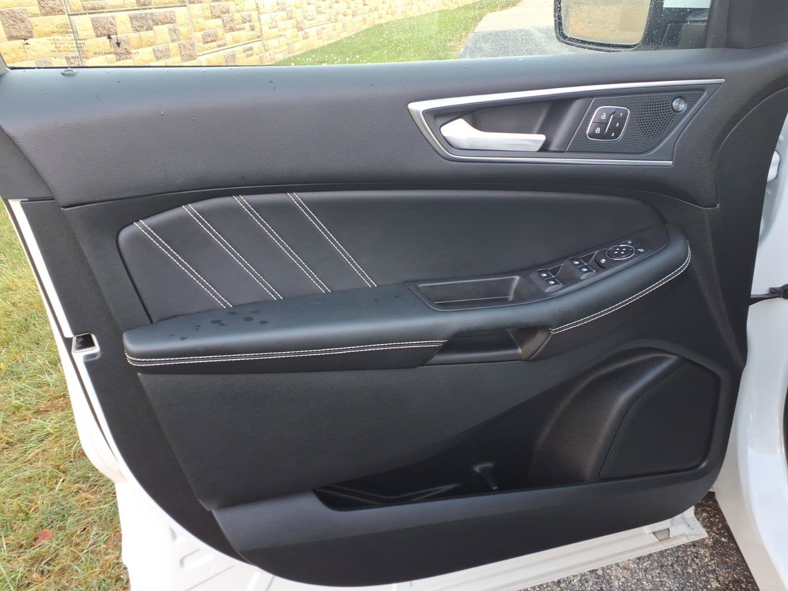 Used 2024 Ford Edge ST w/ Equipment Group 401A AWD/4WD image 14