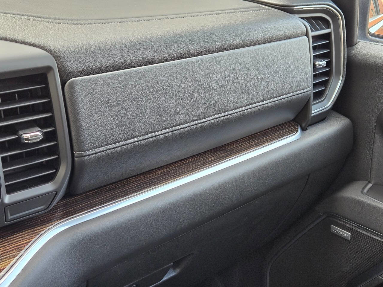 Used 2025 GMC Sierra 1500 Elevation w/ Elevation Premium Package image 35