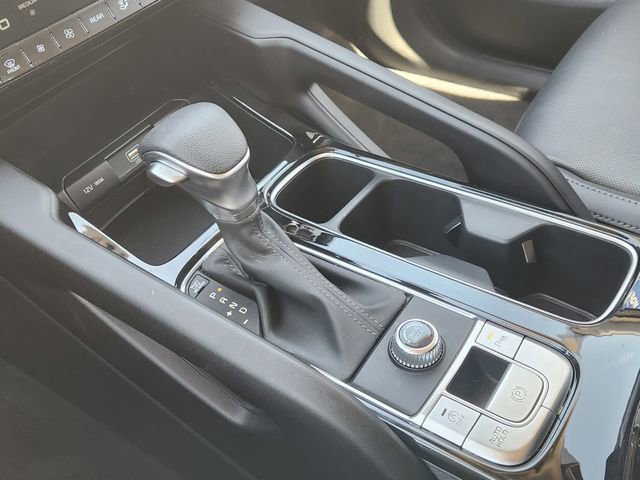 Used 2025 Kia Telluride LX image 16