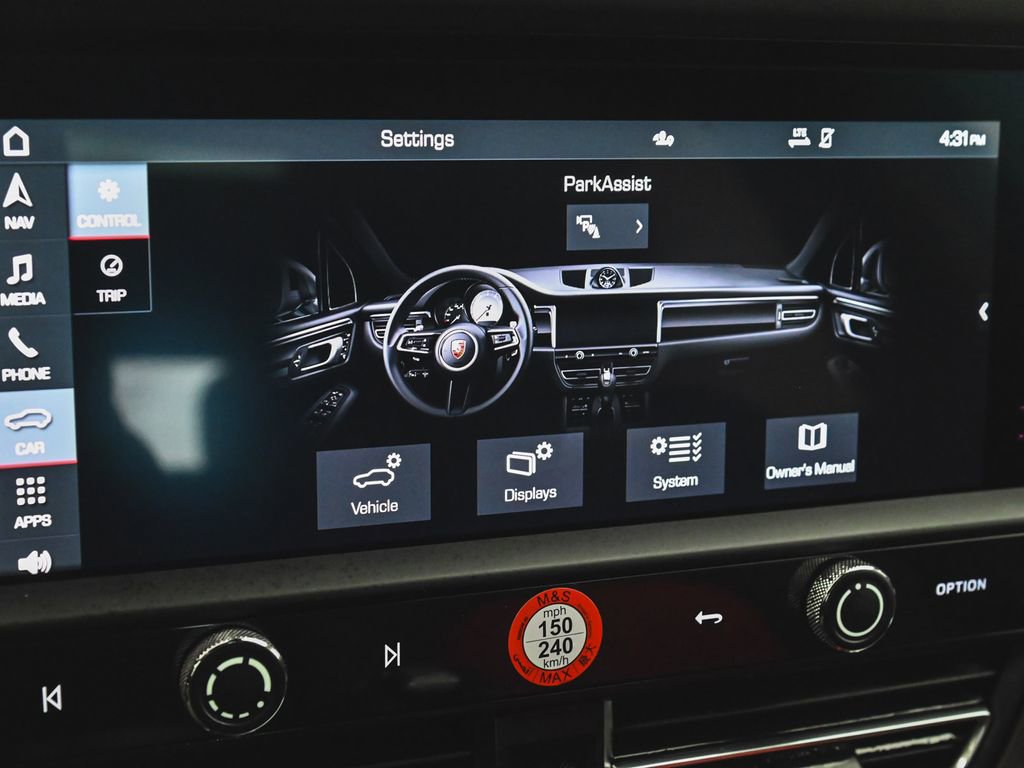 Used 2023 Porsche Macan S image 17