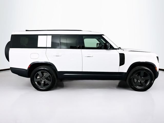 New 2025 Land Rover Defender 130 S AWD/4WD image 4